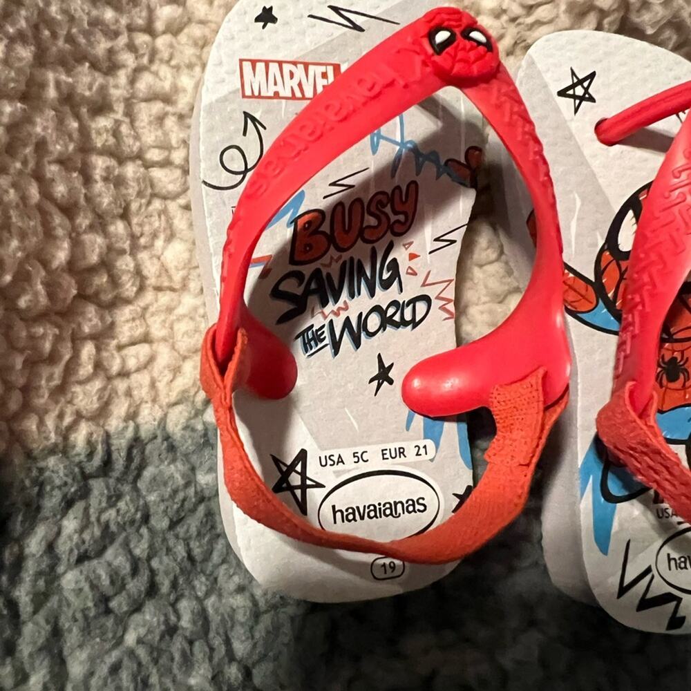 Havaianas Marvel Spider Man Toddler Sandals Size 5C EU 21 Flip Flops Red Kids - Picture 2 of 7